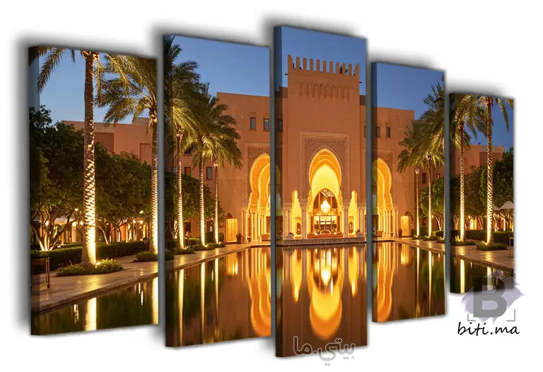 سحر الشرق في لوحة واحدة: مراكش تنير جدارك - Tableau Marrakech Éclat Oriental